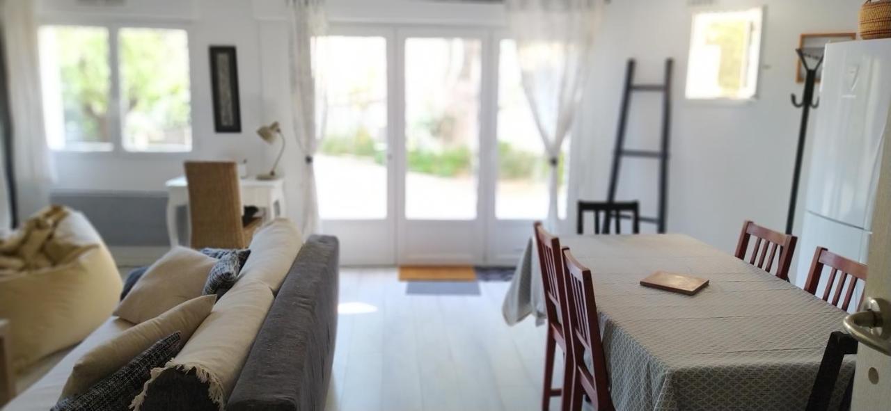 Les Mondes - Appartement Bas De Maison Ensues-la-Redonne Eksteriør bilde
