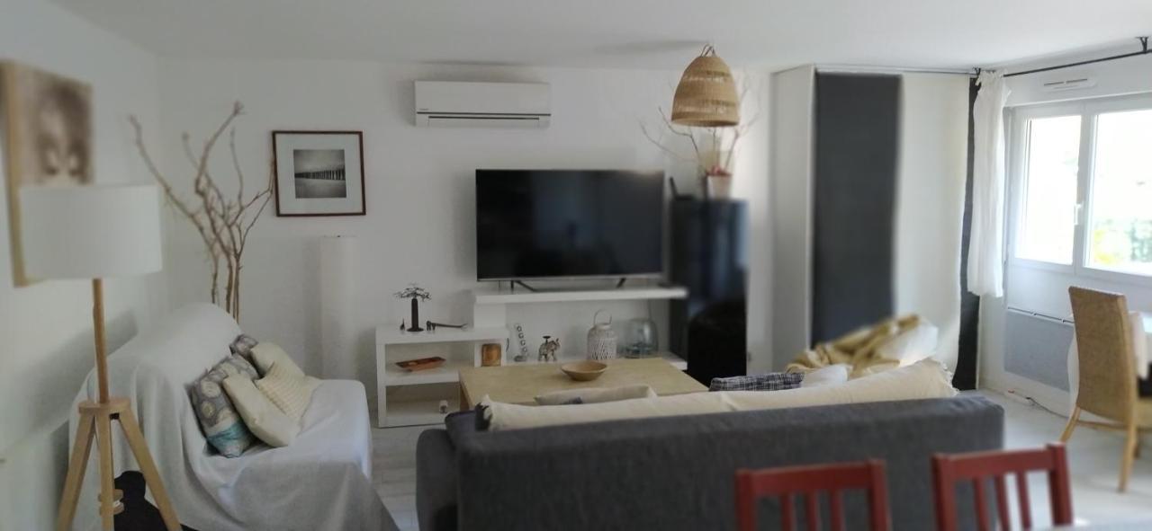 Les Mondes - Appartement Bas De Maison Ensues-la-Redonne Eksteriør bilde
