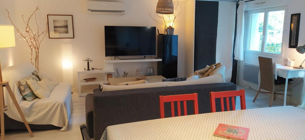 Les Mondes - Appartement Bas De Maison Ensues-la-Redonne Eksteriør bilde