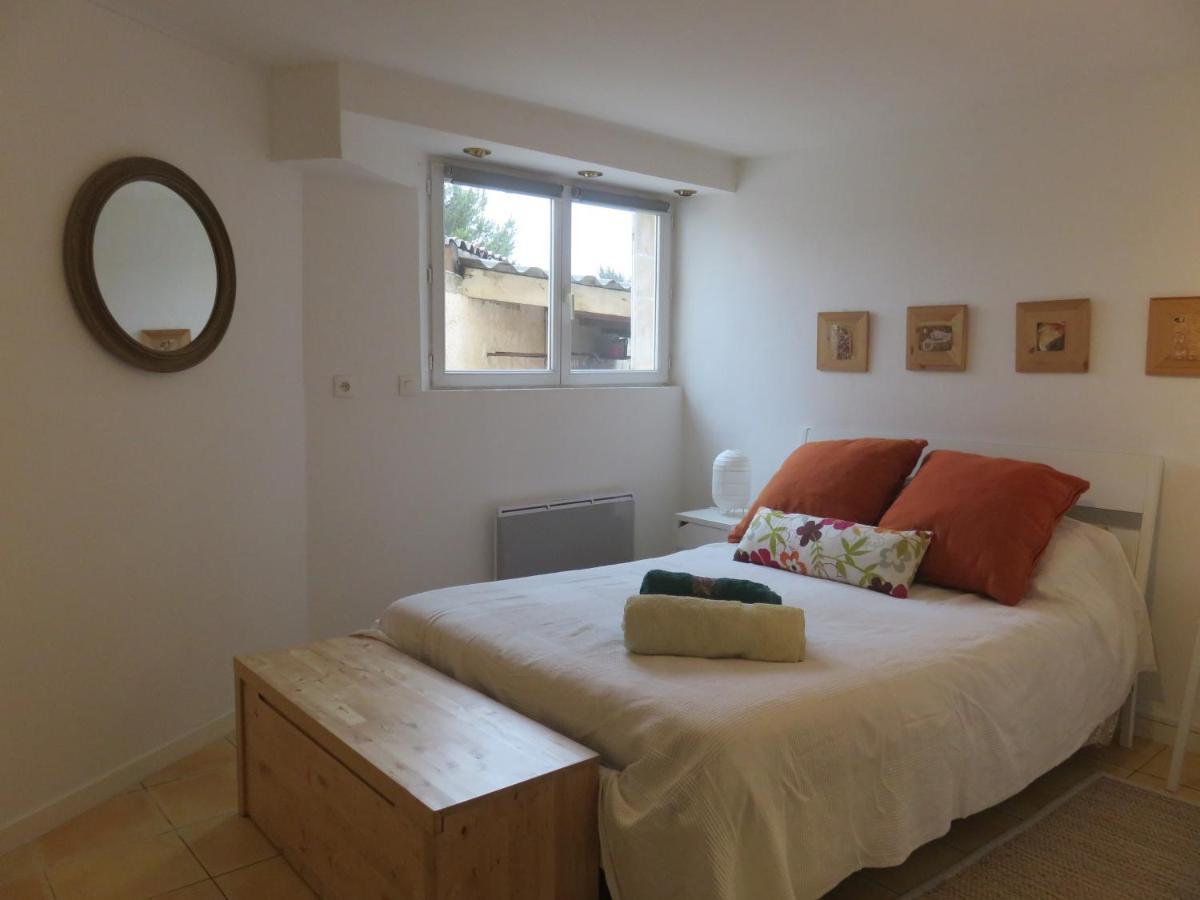 Les Mondes - Appartement Bas De Maison Ensues-la-Redonne Eksteriør bilde